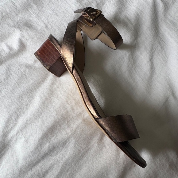 Sandals - Picture 2 of 2